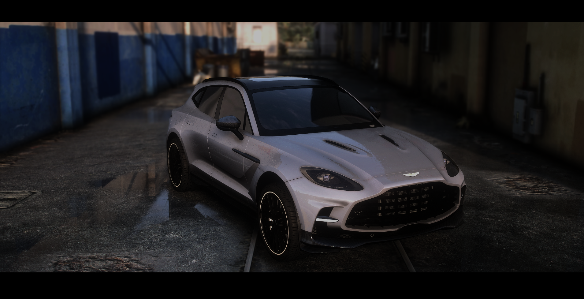 Aston Martin DBX 707 2023