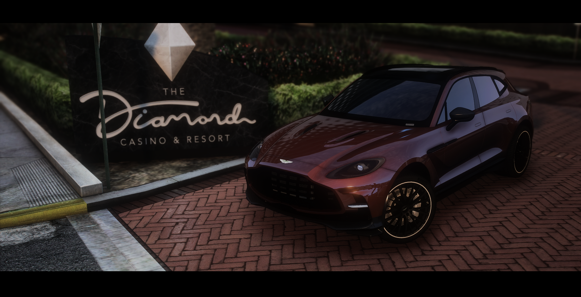 Aston Martin DBX 707 2023